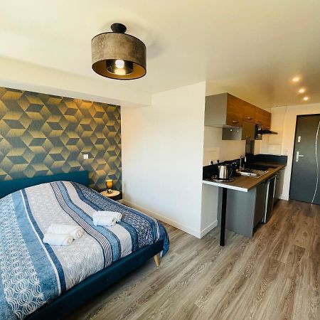 Studio 2 Spacieux Et Lumineux A La Gare De Лориан Екстериор снимка